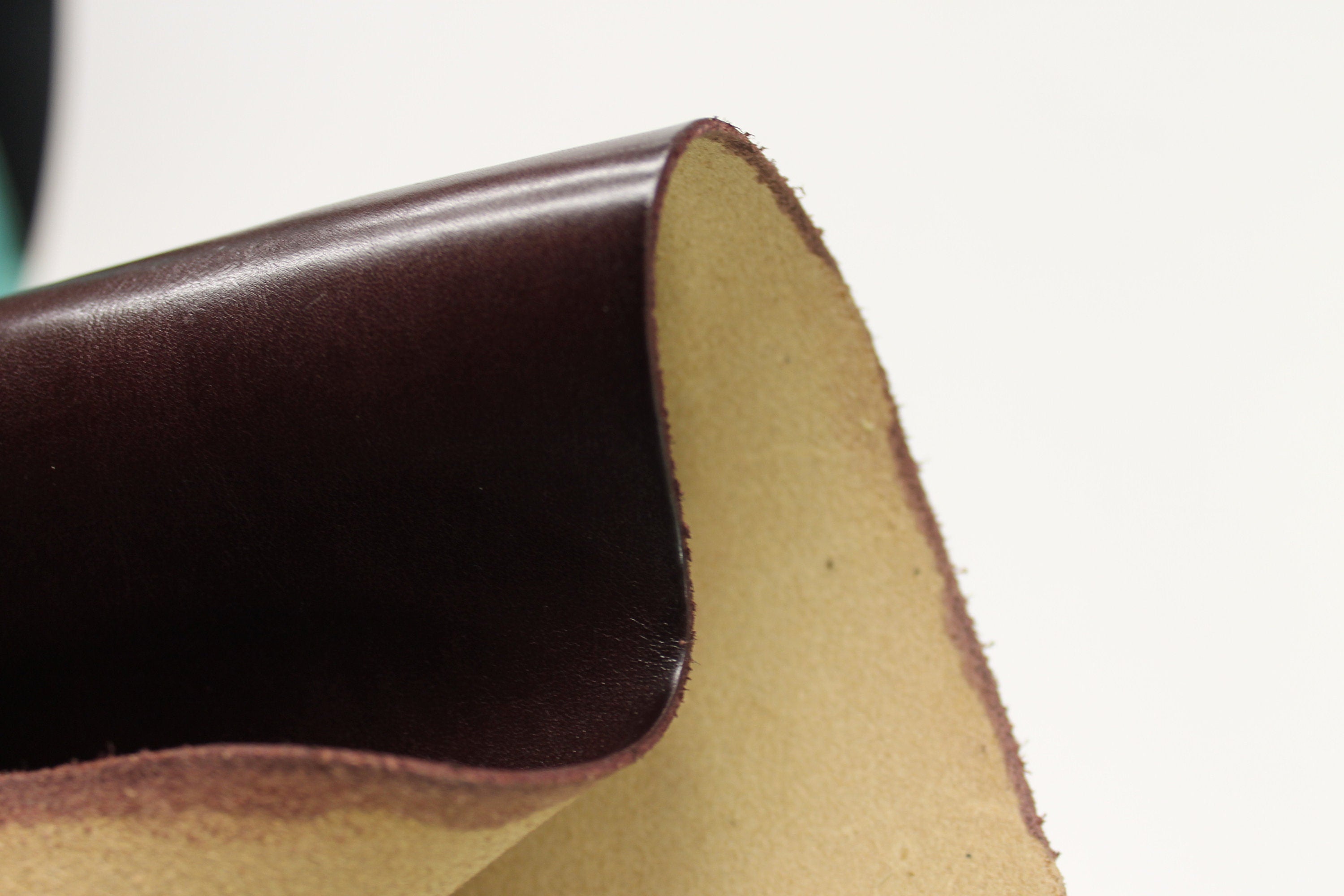 Burgundy Vegetable tanned cow leather |1.5 mm | 4  oz | Real natural leather hide side | Precut sheet piece