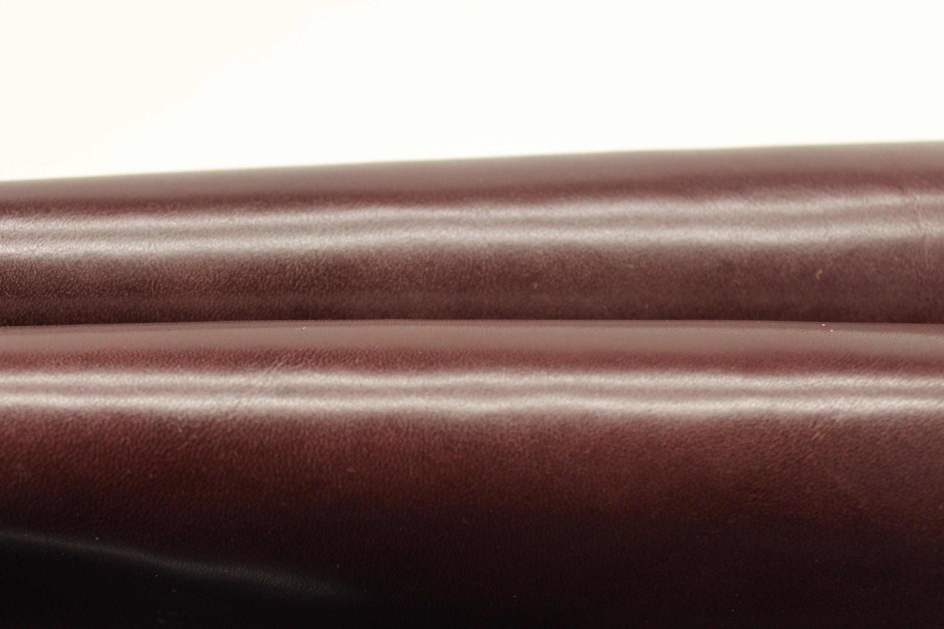 Burgundy Vegetable tanned cow leather |1.5 mm | 4  oz | Real natural leather hide side | Precut sheet piece