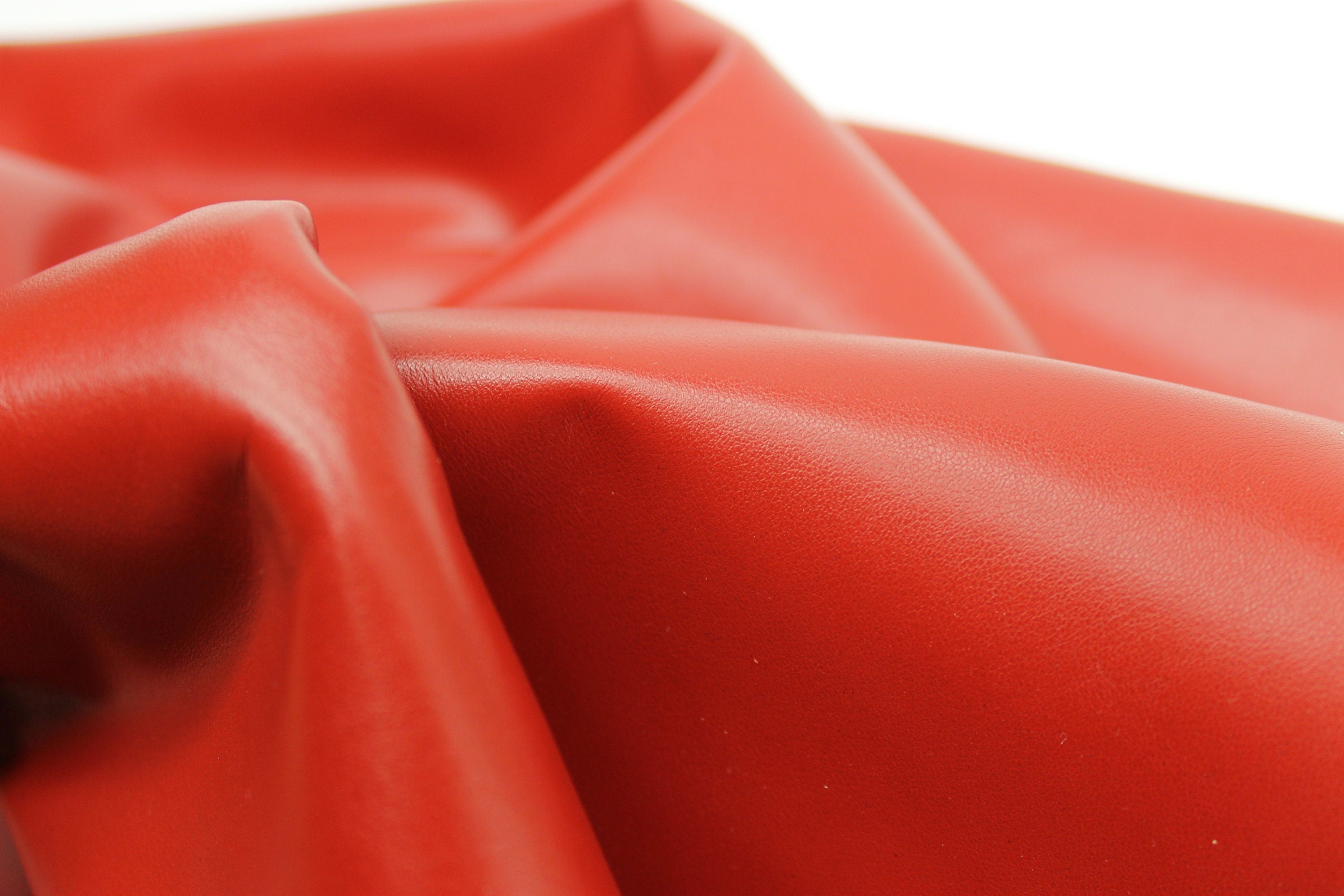 Red 100% real leather | Thickness 1.2/1.4 mm | 3- 4 OZ | Full sides hides | Precut panels sheets| natural genuine cow skin