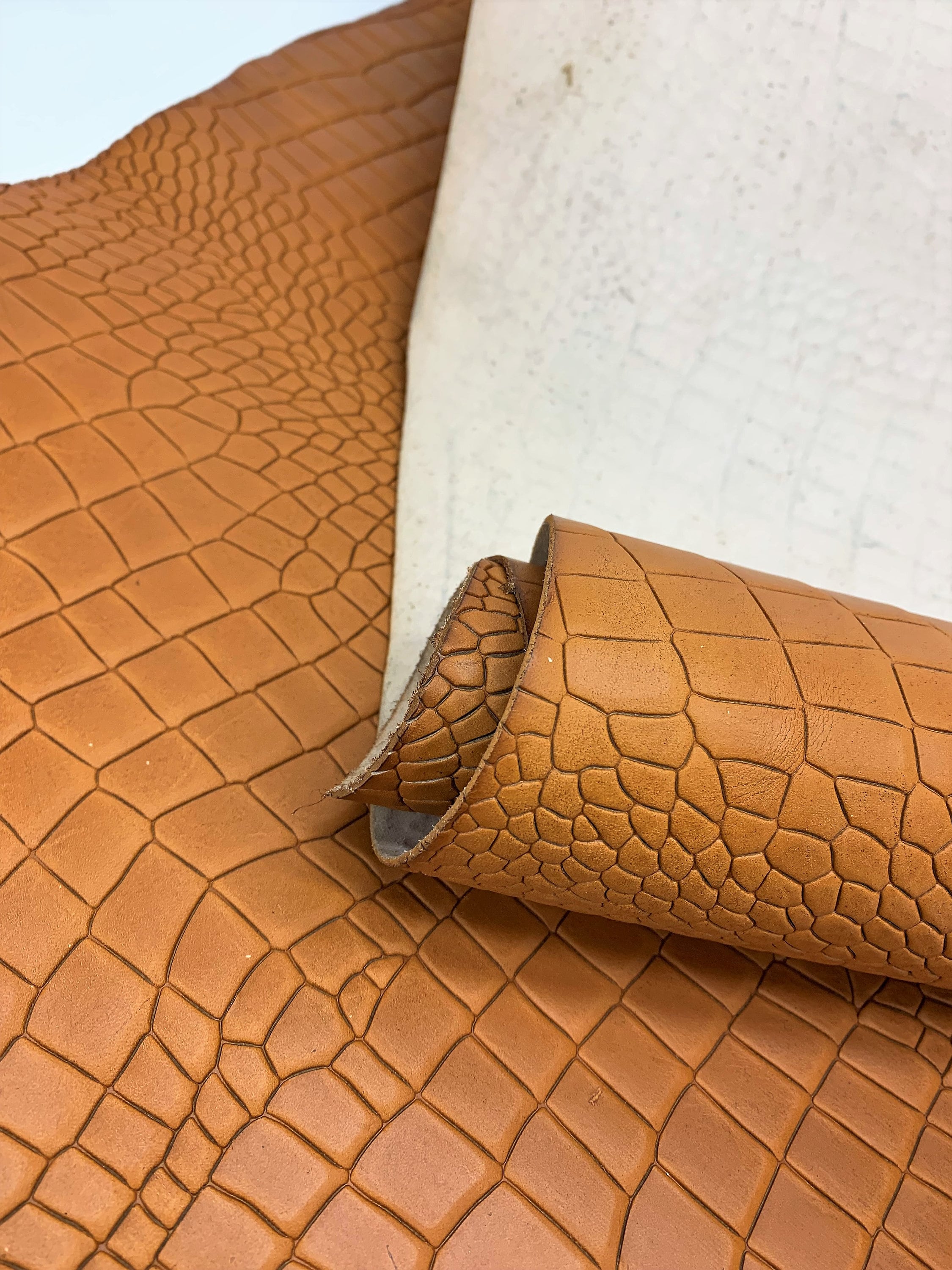 Tan Leather crocodile print Vegetable tanned embossed | real natural 1.5 mm 4oz | cow embossed sheets for bags shoes