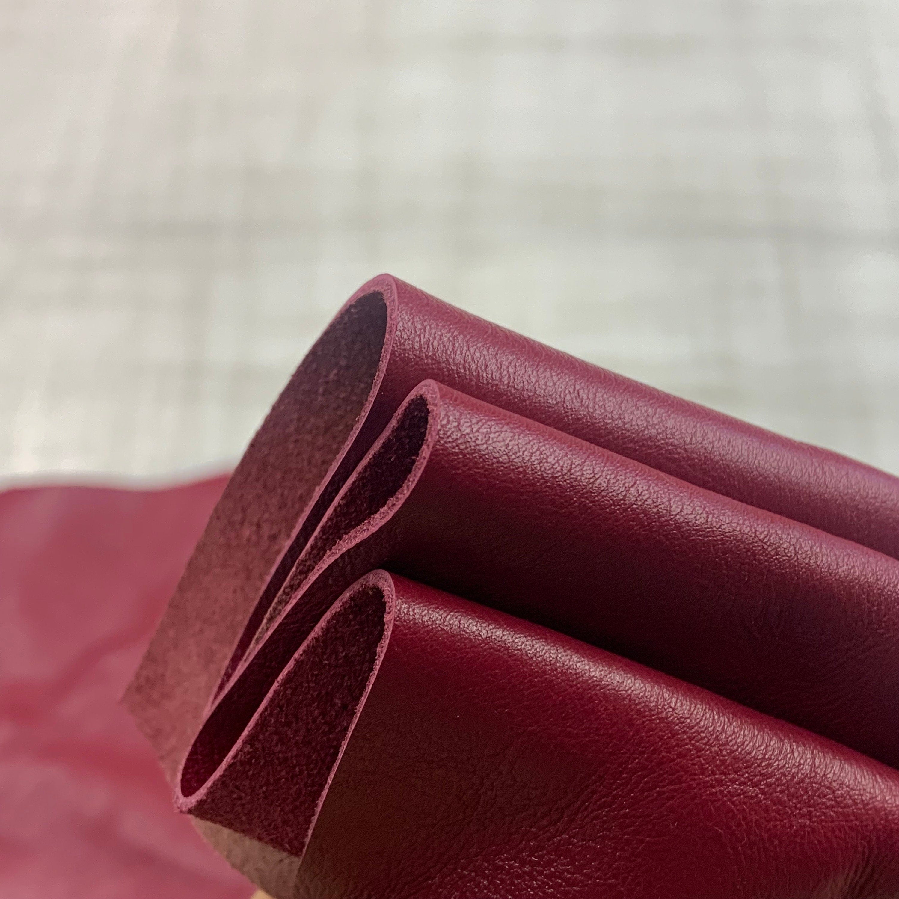 Burgundy soft textured cow leather| vine red | 1.5mm |4 oz | Real natural hide skin | Precut sheets panels | leathercraft, bags