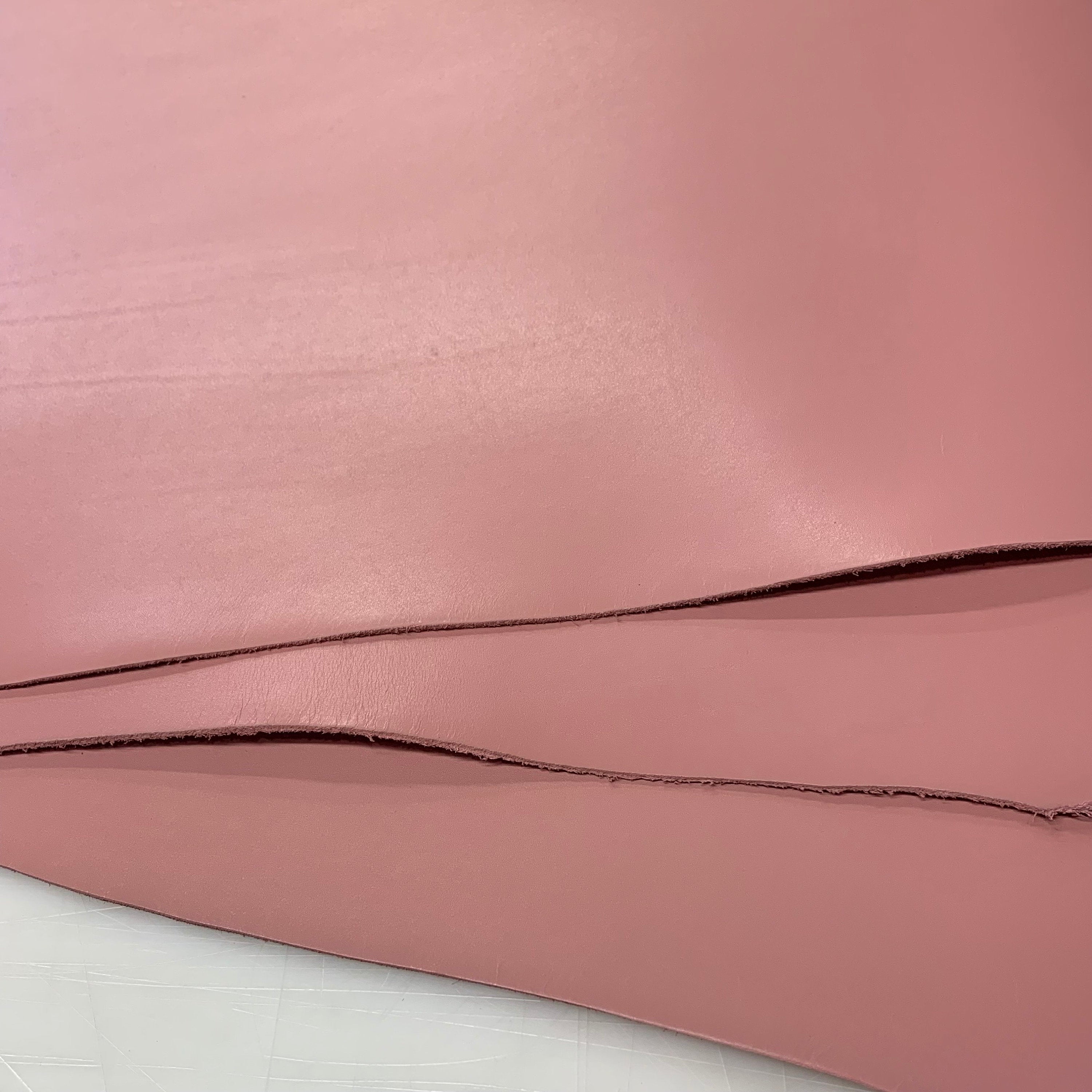 Thick leather pink sheets | 7-8 oz | 2.8-3mm | Buffallo Bizon Bull | for belts, durable bags, leather craft, bag handles, straps, harnesses