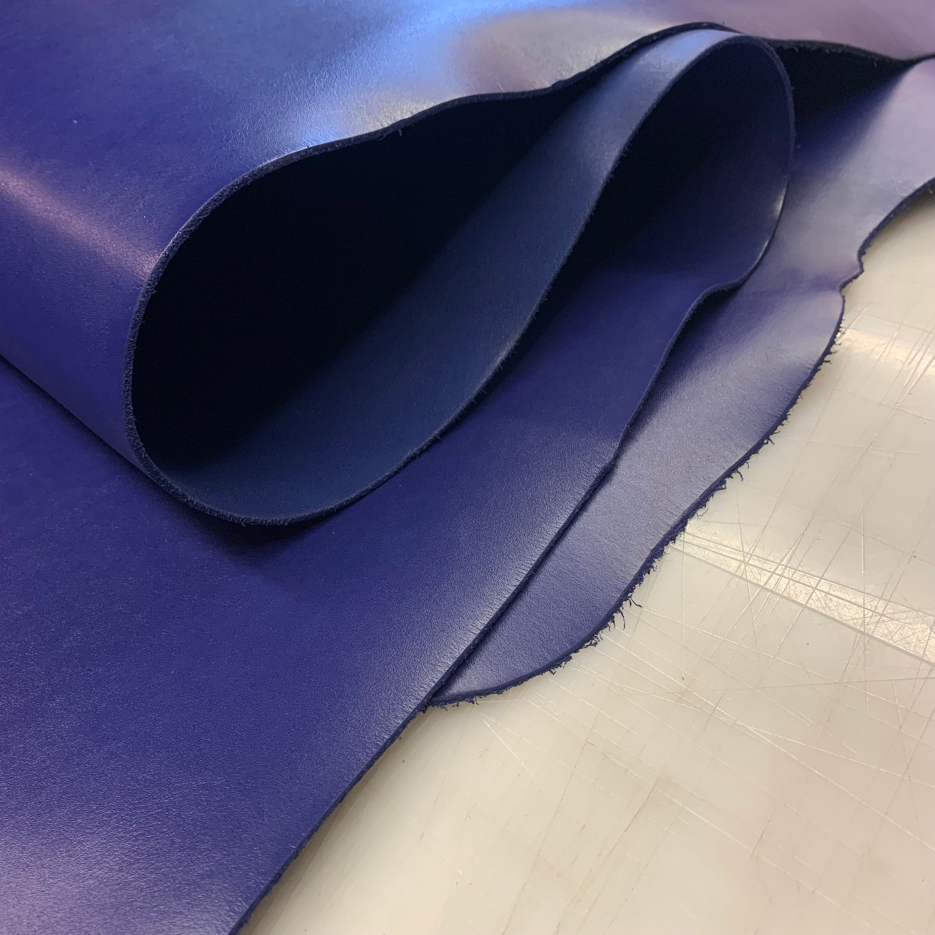 Thick leather blue indigo sheets | 8 oz | 3.2mm | Buffallo Bizon Bull | for belts, durable bags, leather craft, bag handles