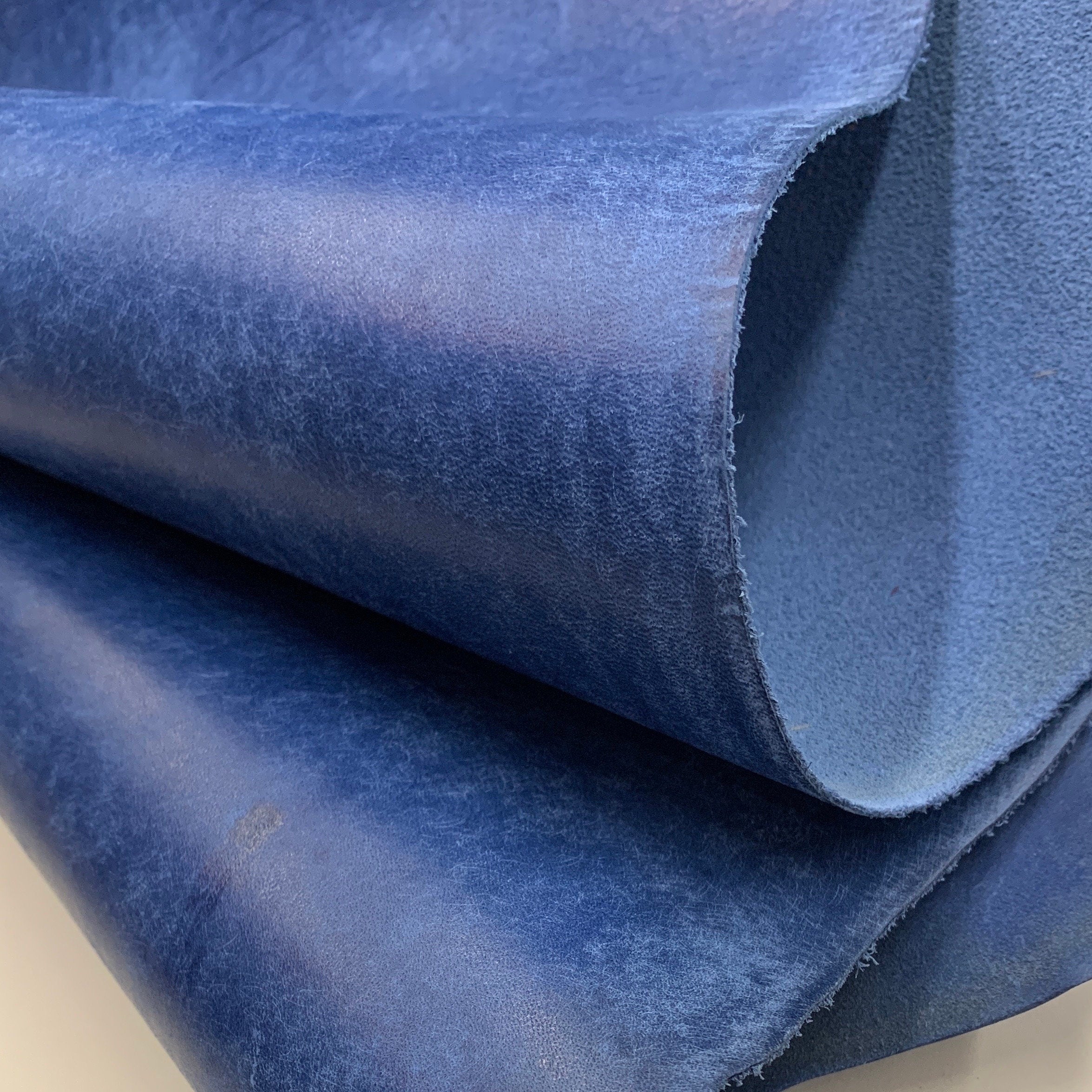 Blue Leather Royal Azure | Maya pueblo Vegetable tanned sheets | Top Grain 1.4 mm 3-4 OZ | for bags, shoes, purses, wallets