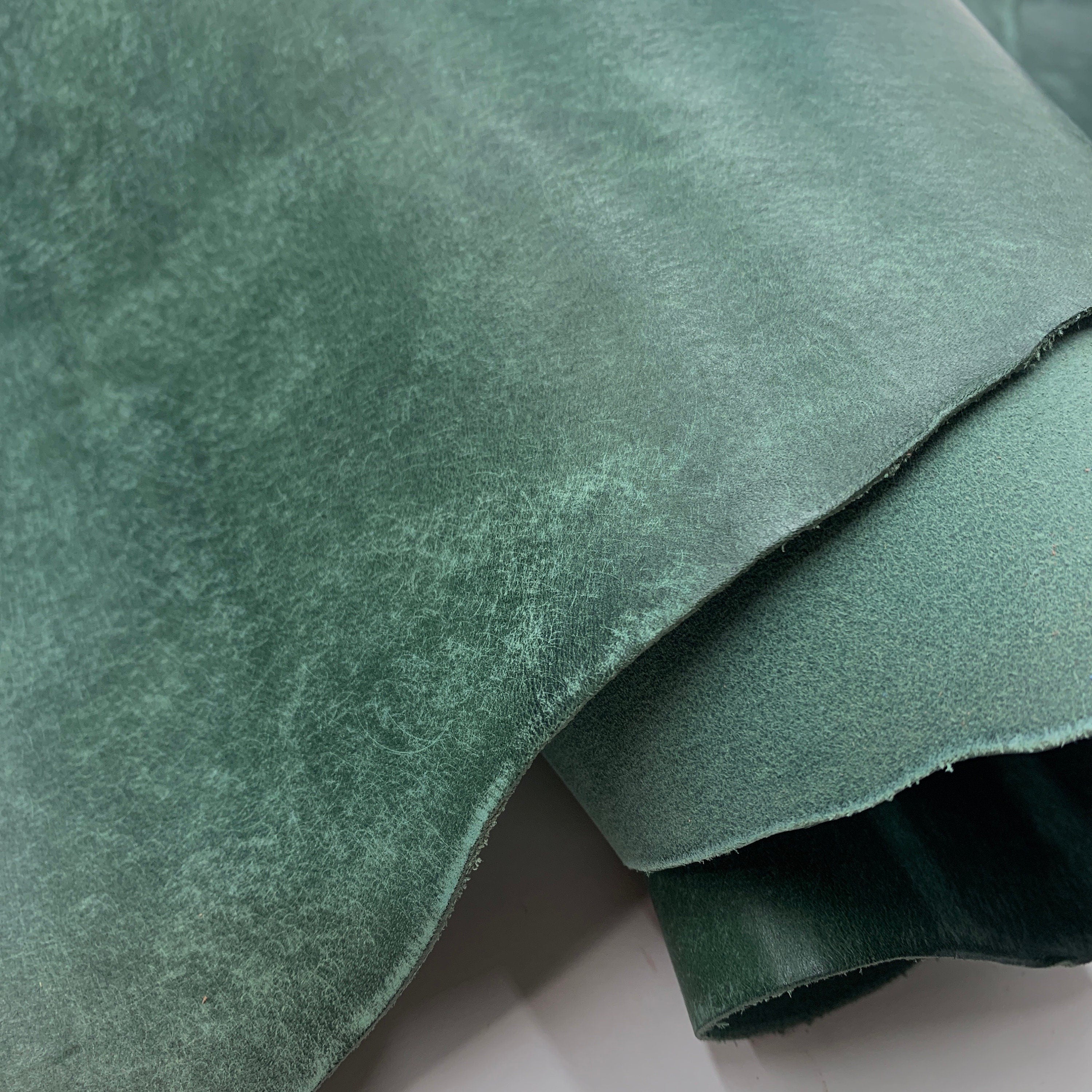 Dark Green Leather | Maya pueblo Vegetable tanned sheets | Top Grain 1.4 mm 3-4 OZ | for bags, shoes, purses, wallets